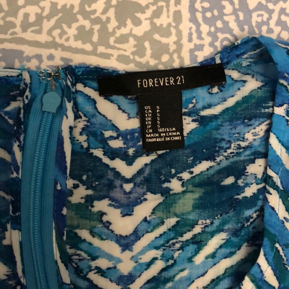 Printed Romper - Picture 6 of 7